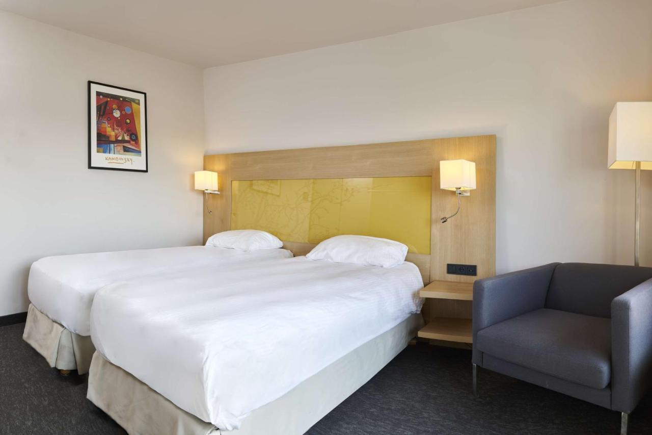 Park Inn By Radisson Liege Airport Grâce-Hollogne Exterior foto