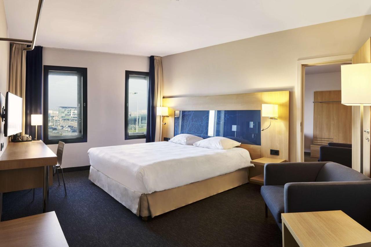 Park Inn By Radisson Liege Airport Grâce-Hollogne Exterior foto