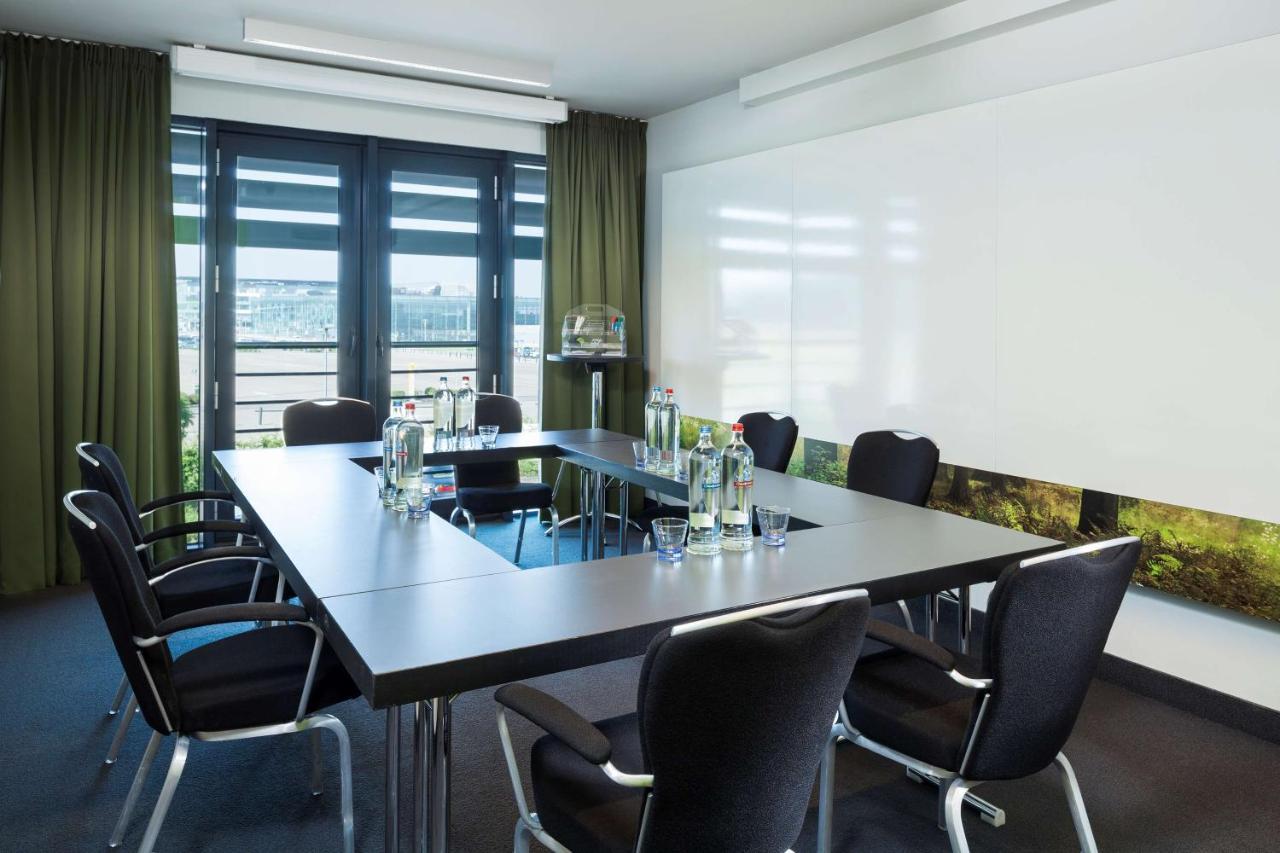 Park Inn By Radisson Liege Airport Grâce-Hollogne Exterior foto