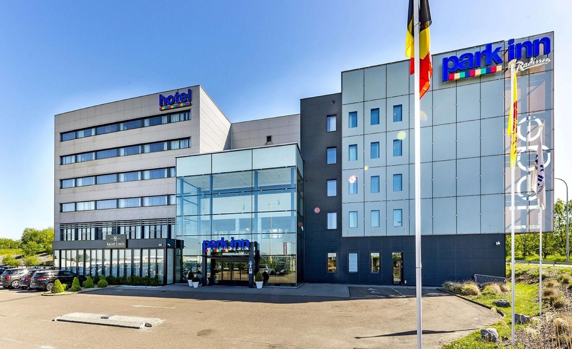 Park Inn By Radisson Liege Airport Grâce-Hollogne Exterior foto